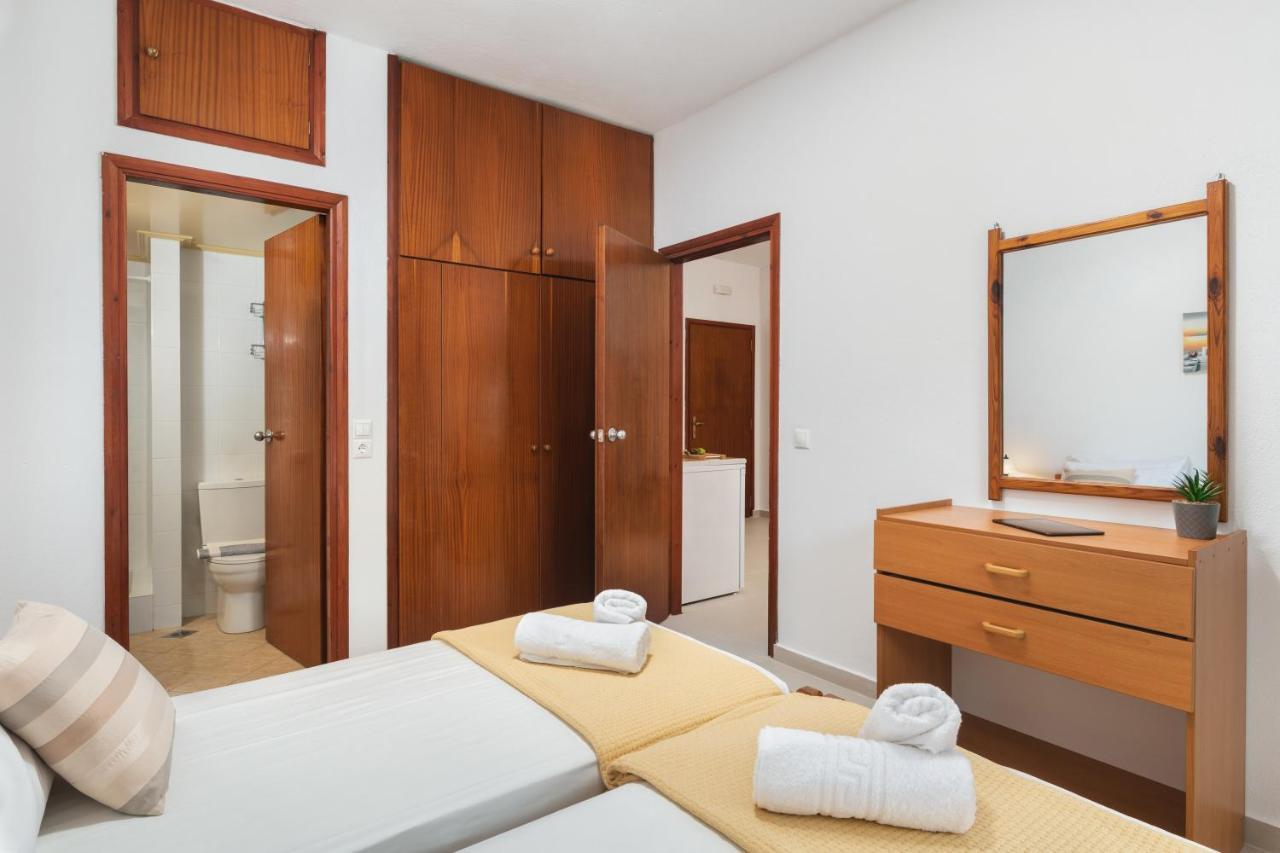 Aphrodite Apartments Καλύβες Εξωτερικό φωτογραφία