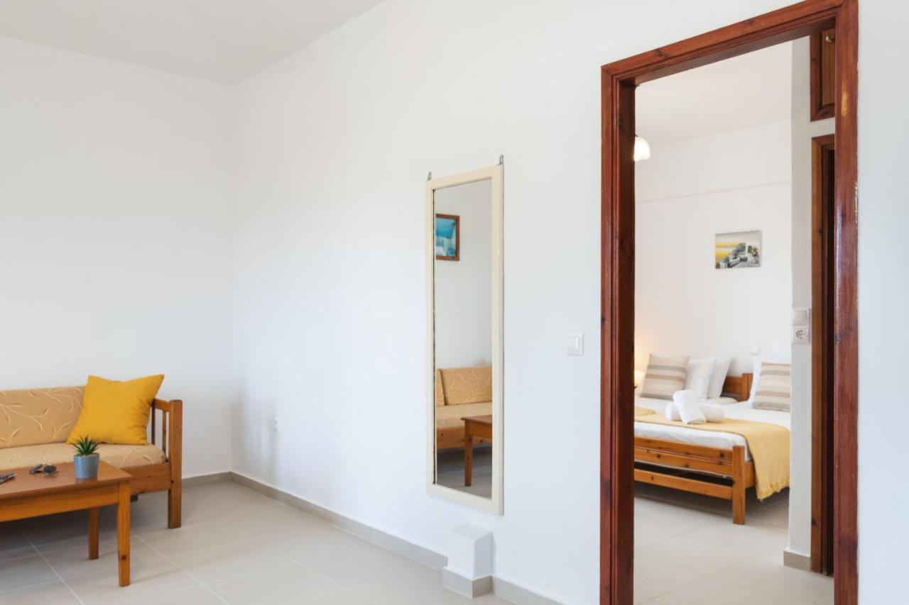 Aphrodite Apartments Καλύβες Εξωτερικό φωτογραφία