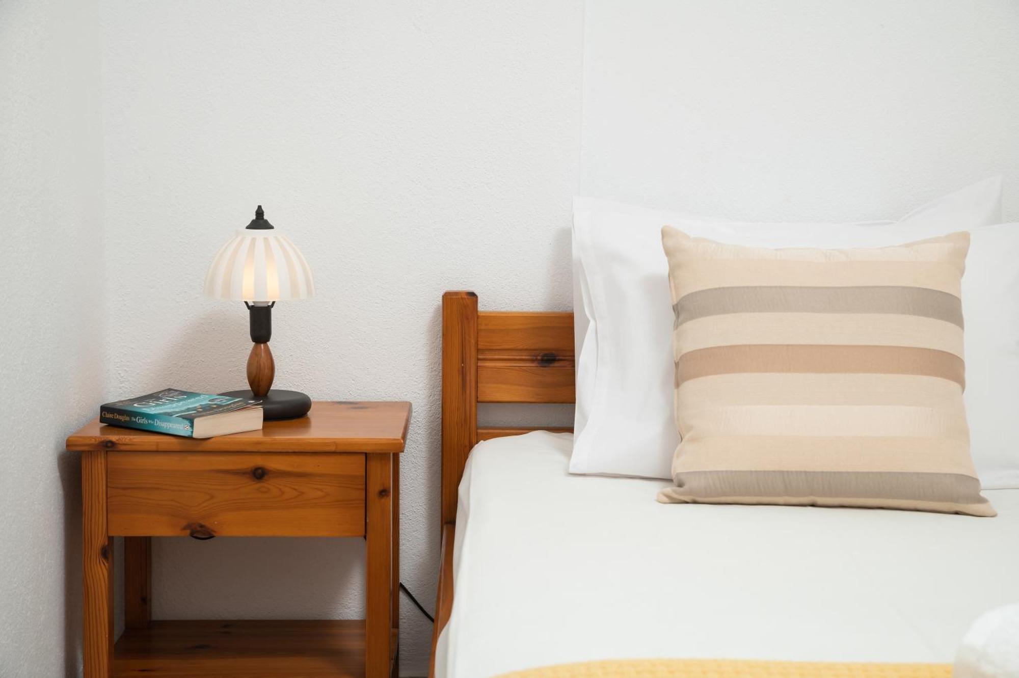Aphrodite Apartments Καλύβες Δωμάτιο φωτογραφία