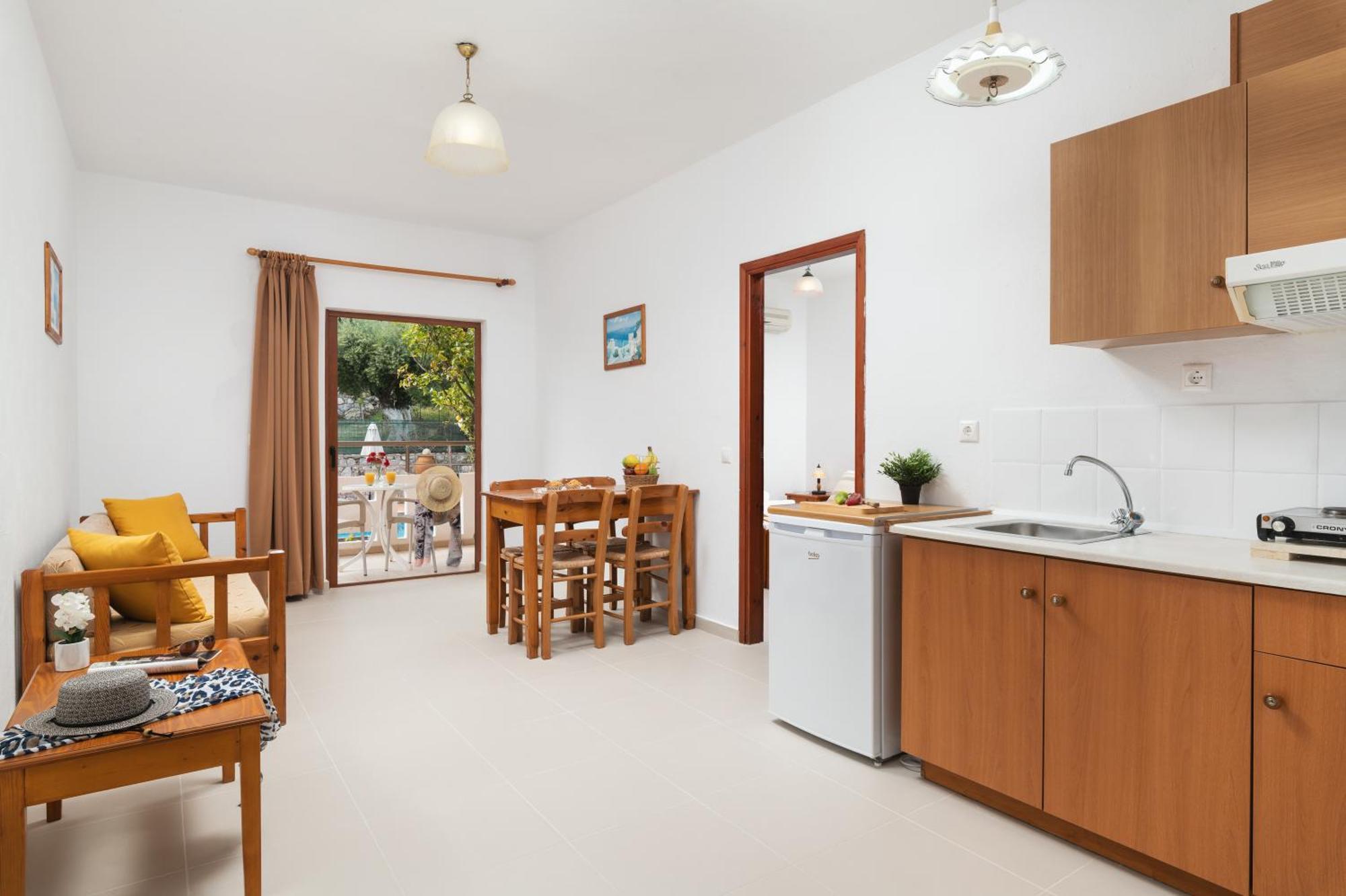Aphrodite Apartments Καλύβες Εξωτερικό φωτογραφία