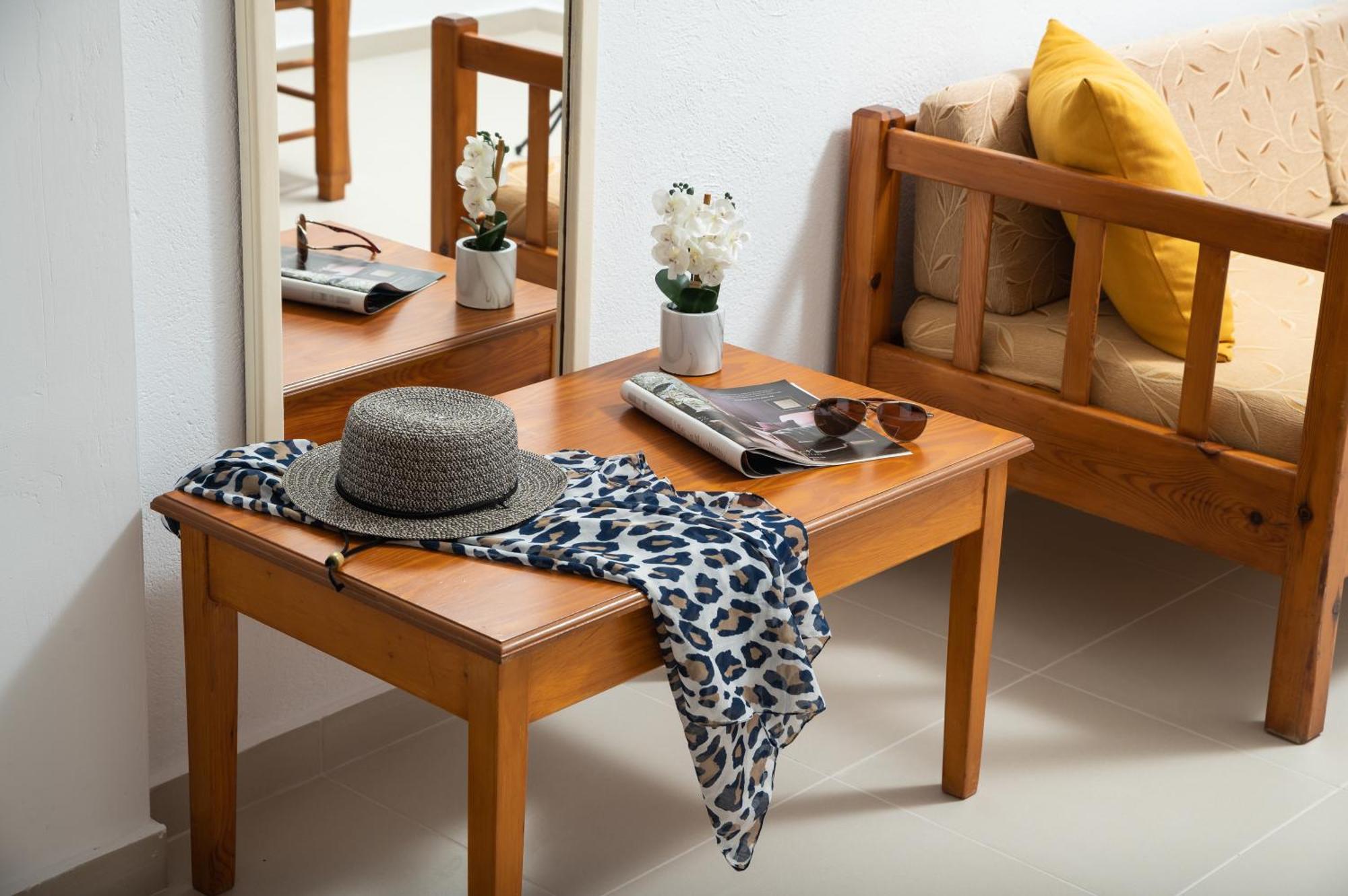 Aphrodite Apartments Καλύβες Δωμάτιο φωτογραφία